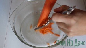 Морковь натрем на крупной терке