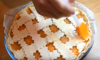 Пирог из слоеного теста с тыквой — рецепт с фото пошагово