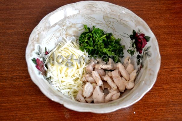 Лепёшки с сыром и зеленью на сковороде — пошаговый рецепт с фото и видео