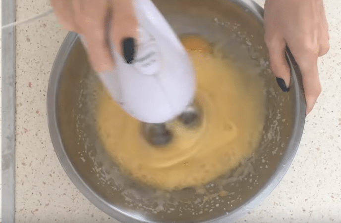 Шарлотка в мультиварке – кулинарные рецепты пошагово с фото