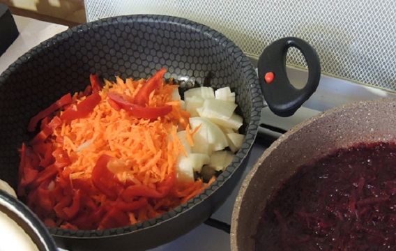 Борщ с пекинской капустой — рецепт с фото пошагово
