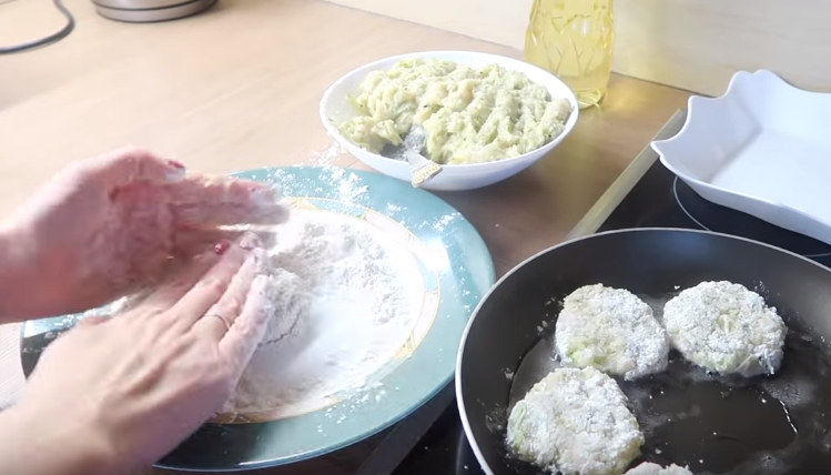 Как готовить котлеты из кабачков - вкусные рецепты