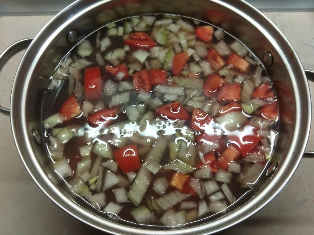 Фото рецепта - Суп без мяса из соевых бобов - шаг 4