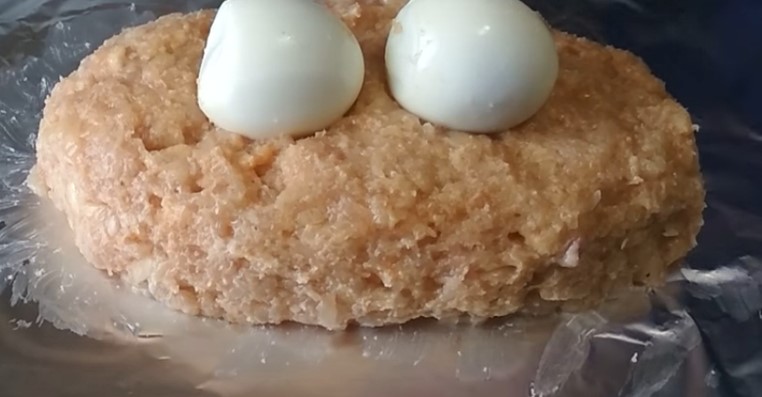 Мясной рулет с яйцом в духовке - пошаговые рецепты с фото
