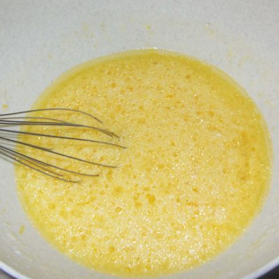 Фото рецепта - Лепешки с сыром и зеленью на сковороде - шаг 1