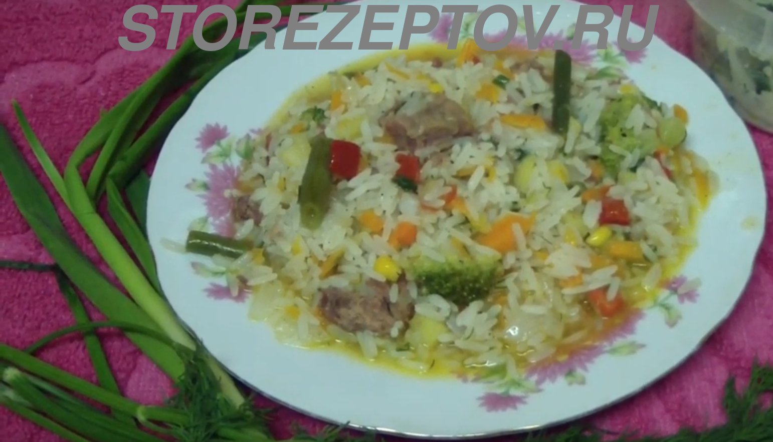 Рецепт риса с овощами и тушенкой