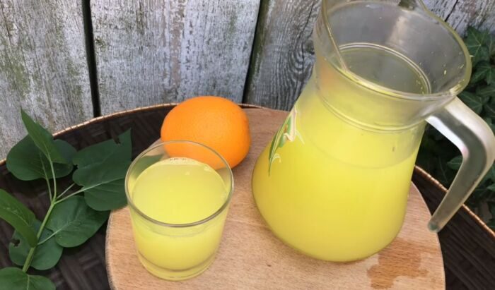 Апельсиновый лимонад с газированной водой