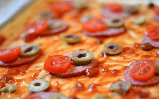 Пицца из покупного готового теста — секреты приготовления пиццы дома