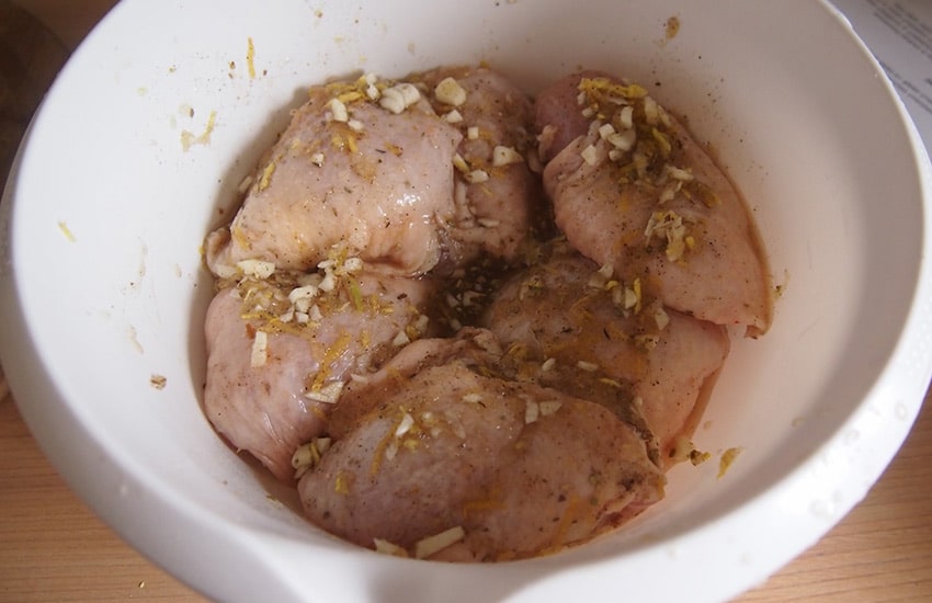 Как быстро и вкусно приготовить на сковороде куриные бедра - 6 несложных рецепта