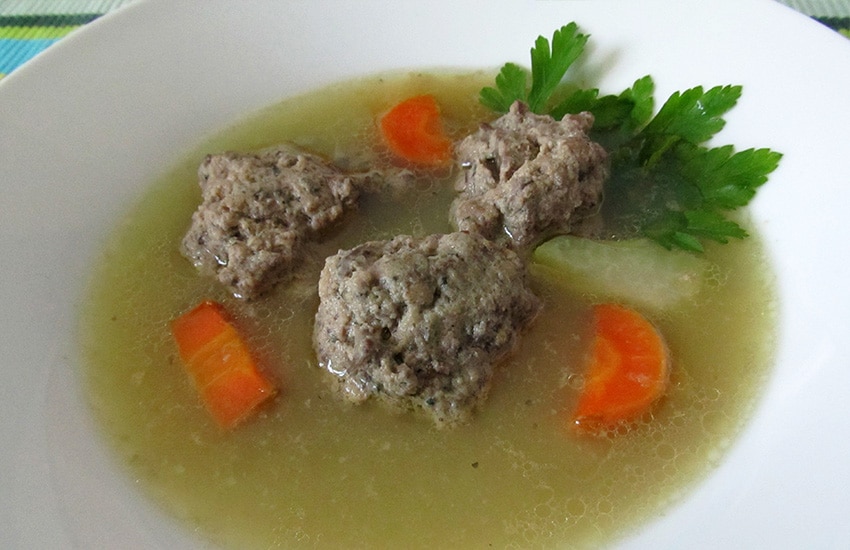 Пошаговый рецепт готовки диетического супа из куриной печени