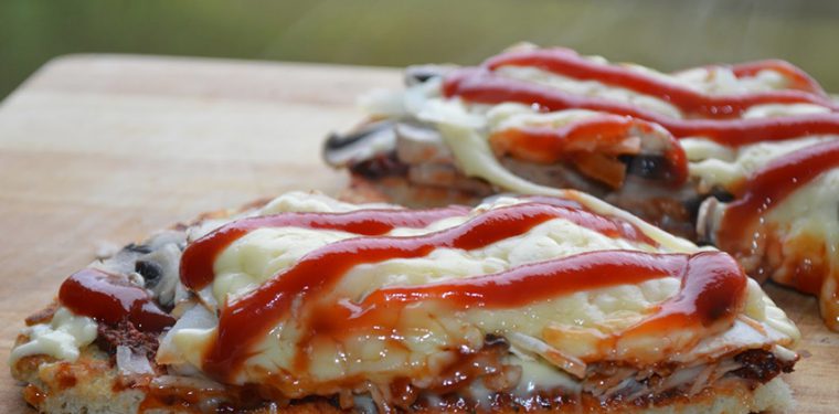 Как приготовить быструю пиццу на сковороде – пошаговый рецепт с аппетитными фото