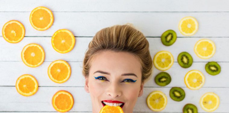 Польза витамина С для кожи лица и как использовать его в домашних условиях