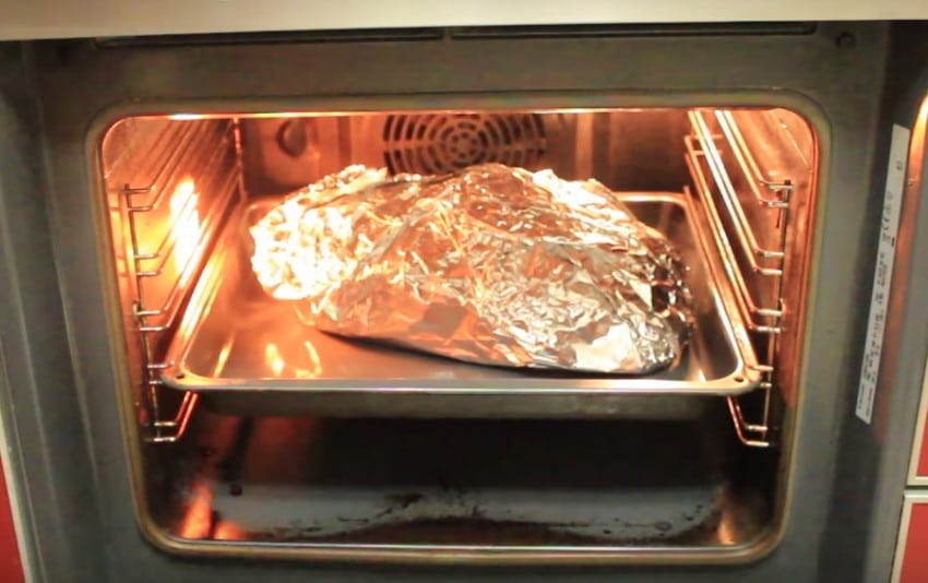 Как приготовить мягкую и сочную утку в духовке? Рецепты готовки в домашних условиях