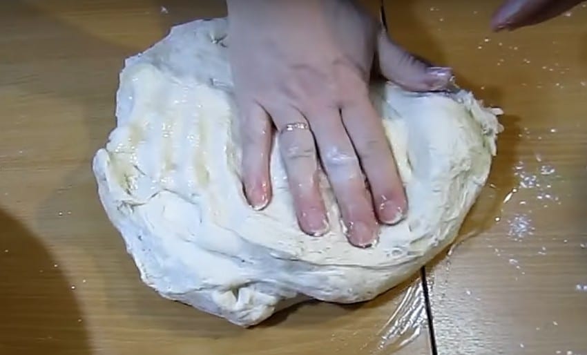 Как сделать хлеб на сковороде? 5 рецептов приготовления в домашних условиях