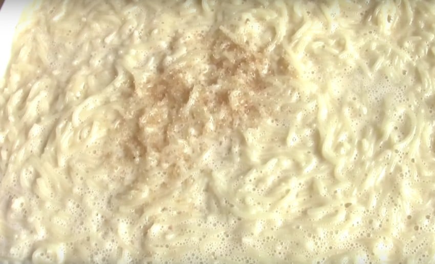 Лапшевник в духовке – 4 рецепта приготовления вкусной запеканки