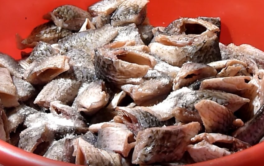 Как приготовить рыбные консервы в автоклаве в домашних условиях?