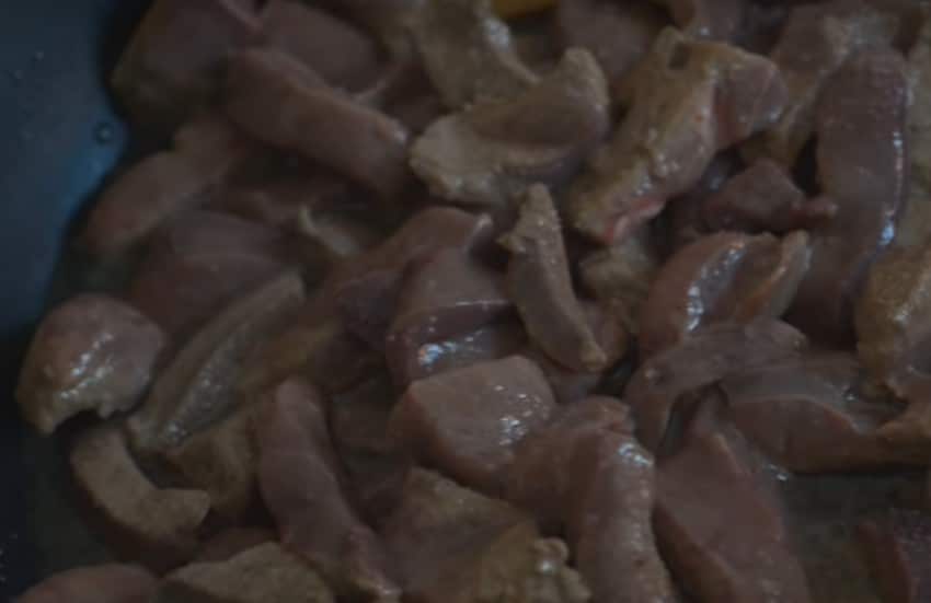 Свиная печень в сметане – 4 быстрых рецепта приготовления вкусной печени