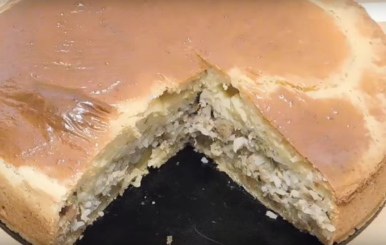 Заливной пирог на майонезе в духовке – 5 рецептов быстрых и вкусных пирогов