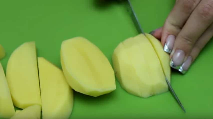 Картошка в духовке с майонезом – 5 рецептов запеченного картофеля
