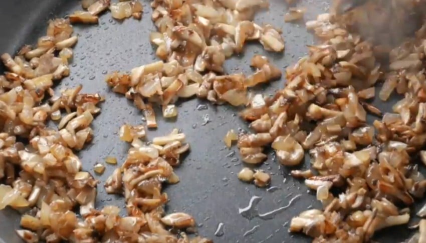 Яичные блинчики с начинкой – 4 рецепта приготовления блинов