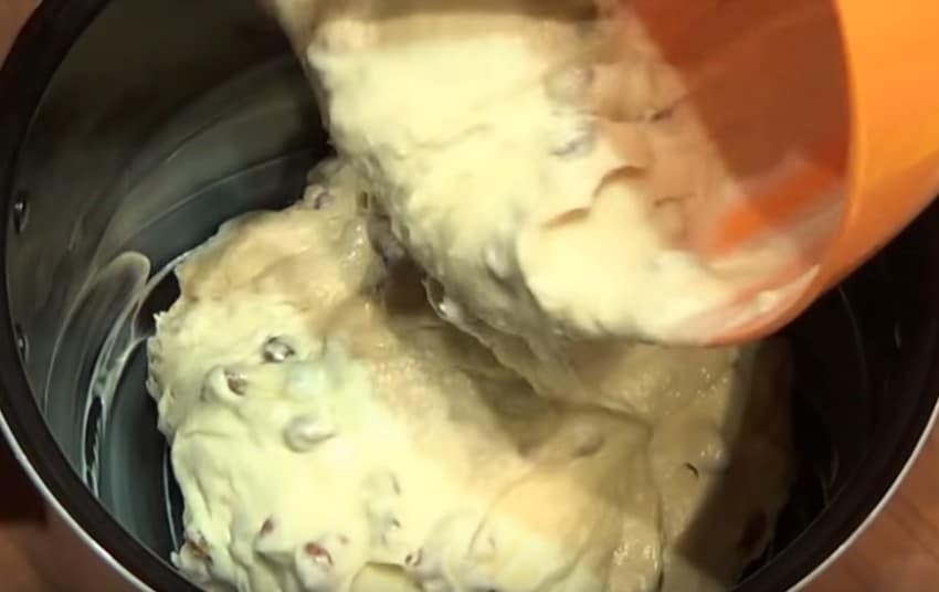 Сладкий пирог на кефире – простые рецепты быстрого заливного пирога