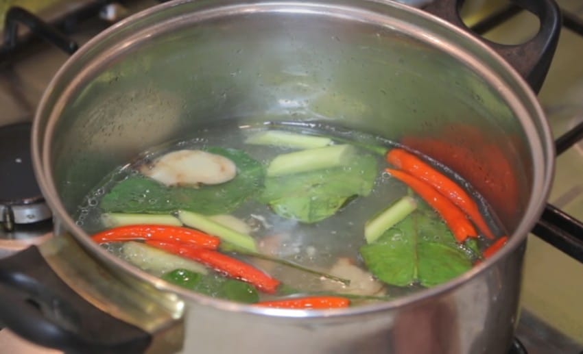 Суп Том Ям – 5 рецептов приготовления в домашних условиях