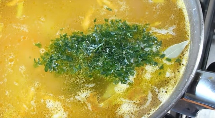 Постный гороховый суп: 4 рецепта вкусного супа