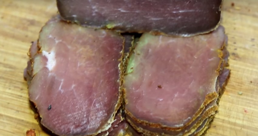 Вяленое мясо в домашних условиях – 5 рецептов холодной сушки мяса