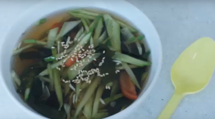 Кукси по-корейски – 4 рецепта приготовления супа в домашних условиях