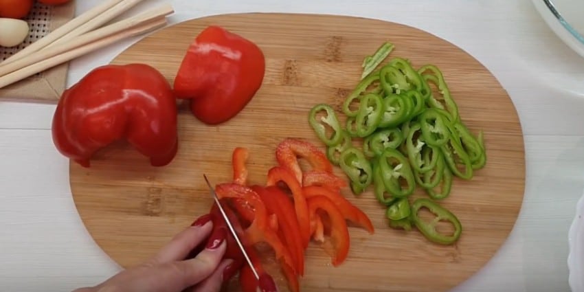 Фунчоза с мясом и овощами по-корейски: 5 рецептов приготовления в домашних условиях