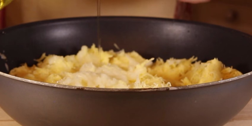 Тертая картошка на сковороде: 5 рецептов приготовления жареного картофеля
