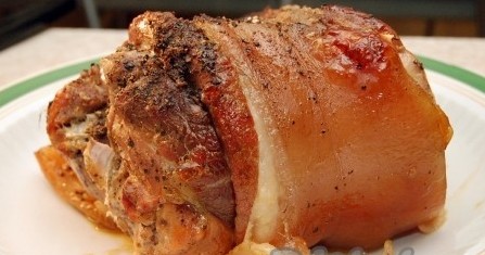 Свинина с чесноком в духовке - пошаговый рецепт с фото