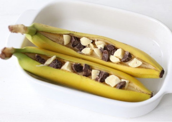 Запеченные бананы: как правильно запекать фрукты в духовке?