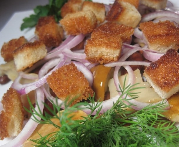 Постные салаты с грибами: фото-рецепты приготовления грибных салатов