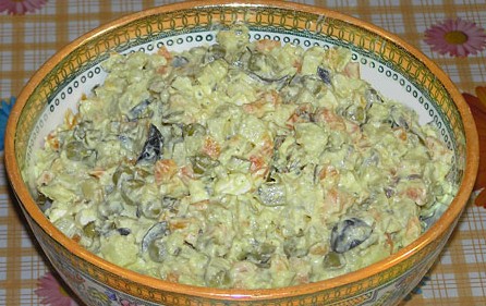 Вегетарианский салат "Оливье" - пошаговый рецепт с фото