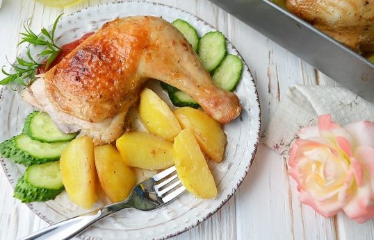 Курица с медом в духовке: целиком и по частям, рецепты с фото