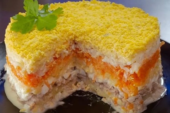Салат "Мимоза" с сайрой - самые вкусные рецепты классического приготовления